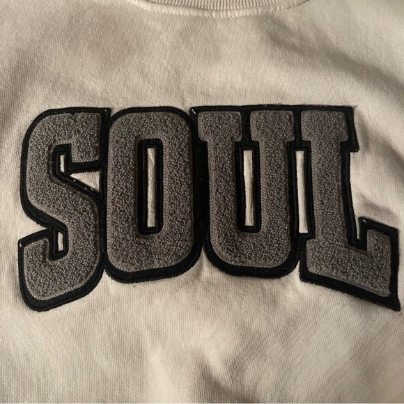 SoulCycle Sweatshirt - Picture 3 of 6